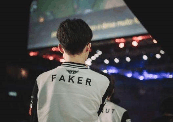 eStar新体系逐渐成型，下赛季看好他们能夺冠