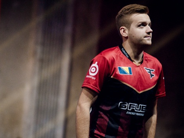 Faker采访表示：这就是我的巅峰期