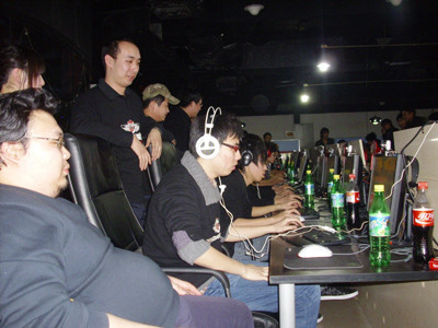 s1mple以租借形式加盟Falcons，为期一个月！BOROS已被下放